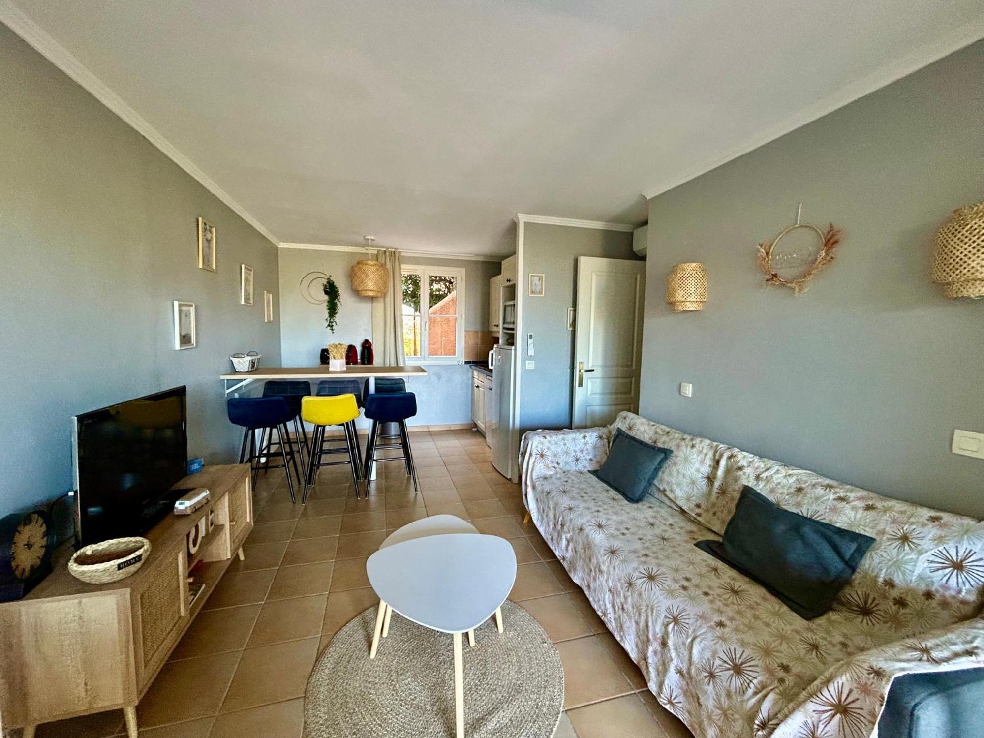 Les Restanques Bougainvillee 2051 Grimaud Kültér fotó